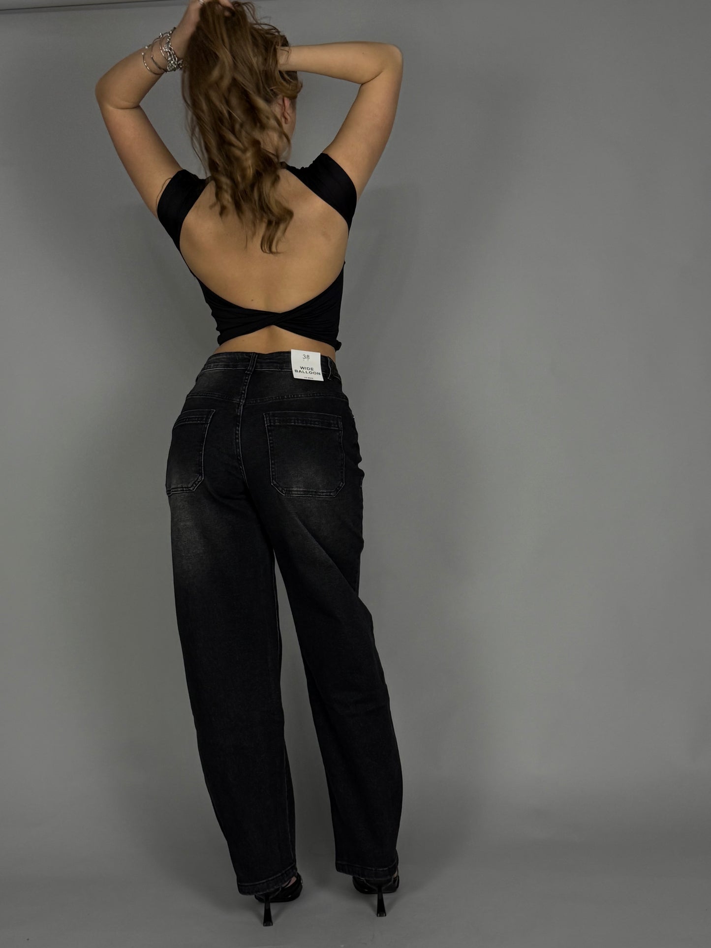 top open back nero