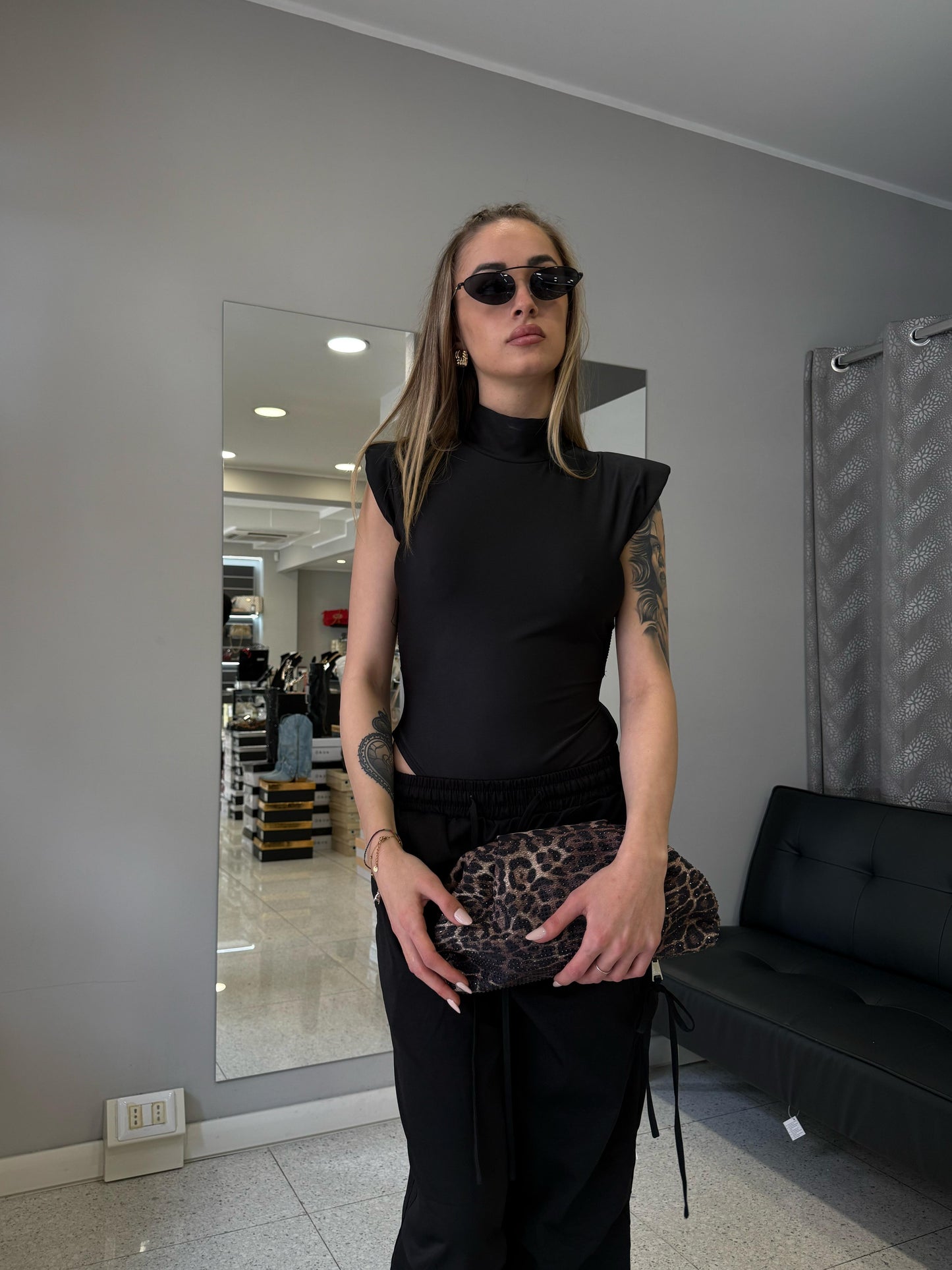 body spallona open back nero