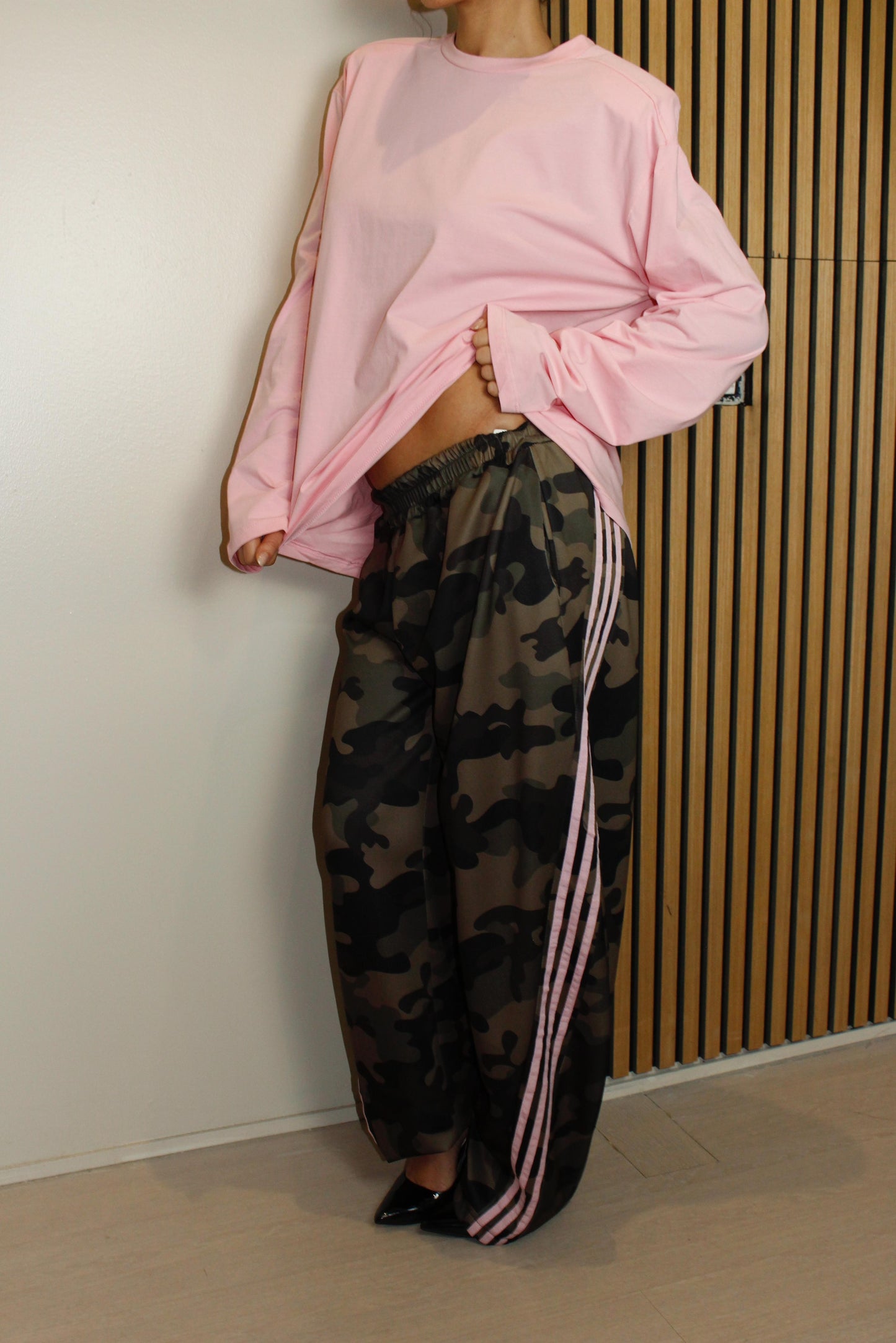 panta Adi militare rosa