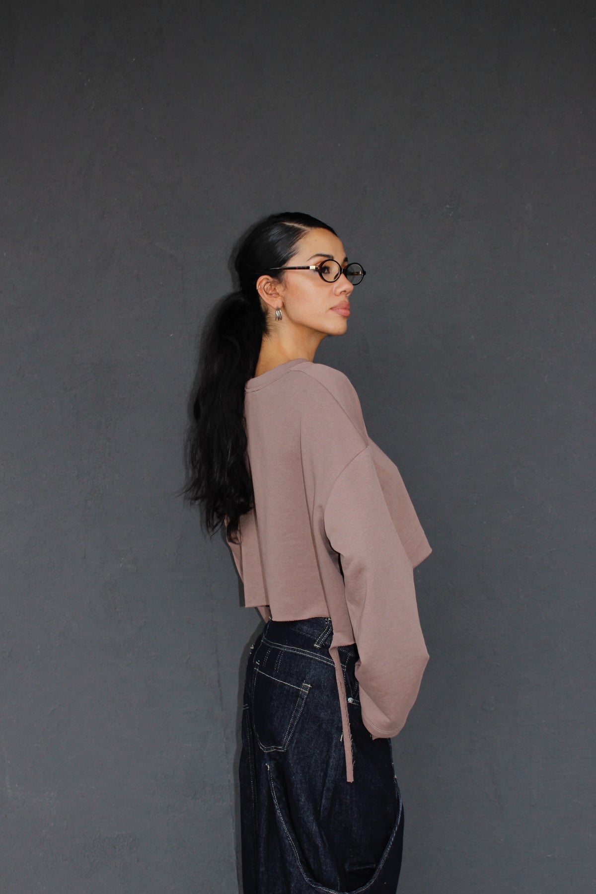 felpa CROP TAUPE