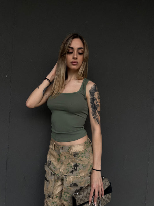 canotta a costine verde militare