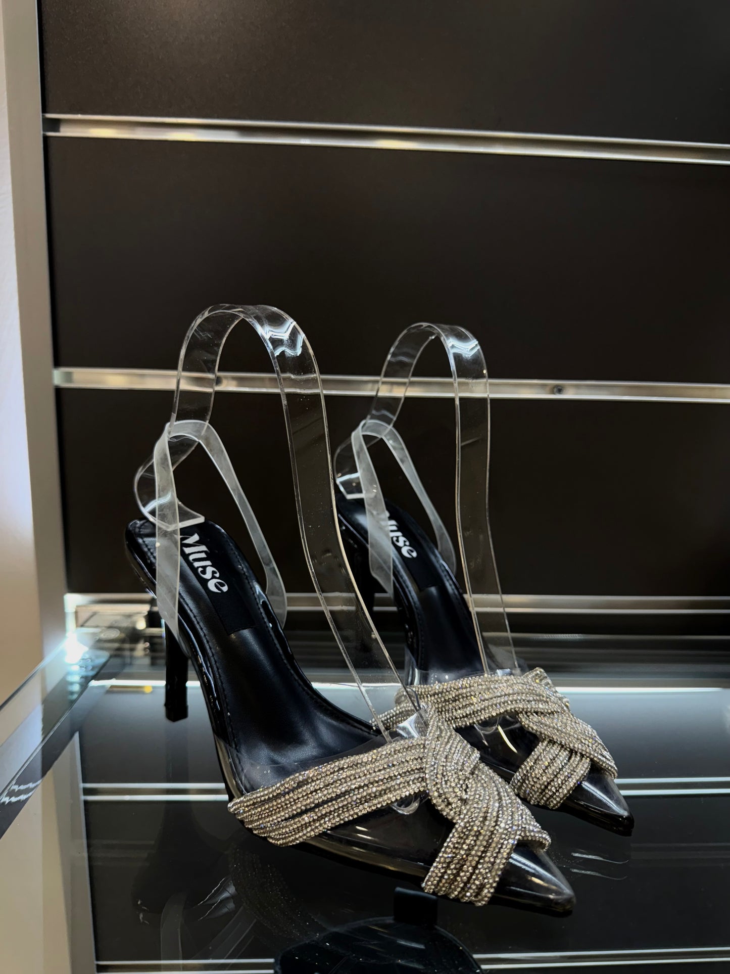 decolleté con intreccio swarovski