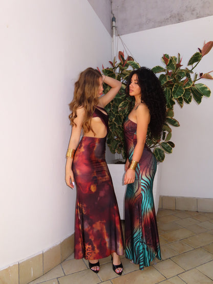 dress MUST