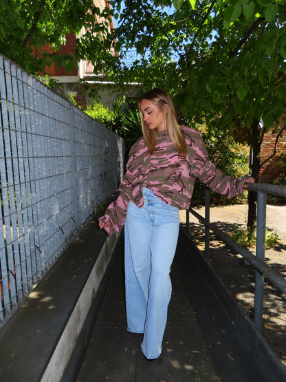 maglia over crop militare rosa