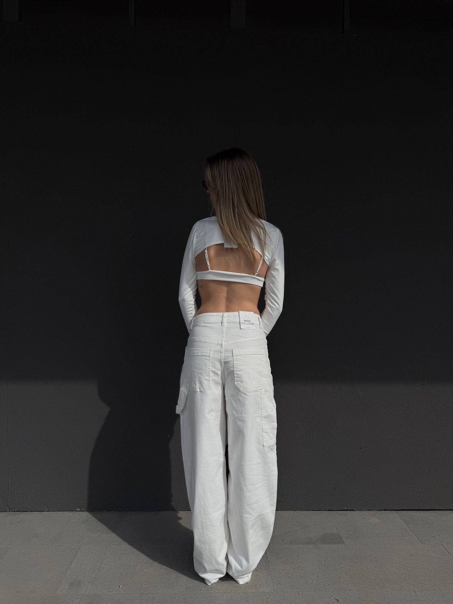 jeans bianco bottone incrociato