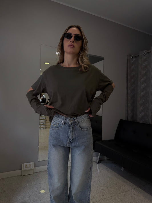 t-shirt over verde militare