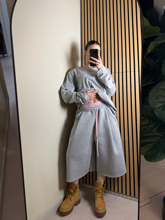 JORTS grigio con elastico rosa