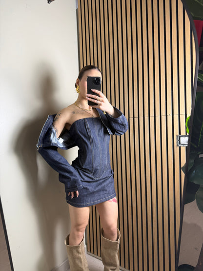 dress DOLL