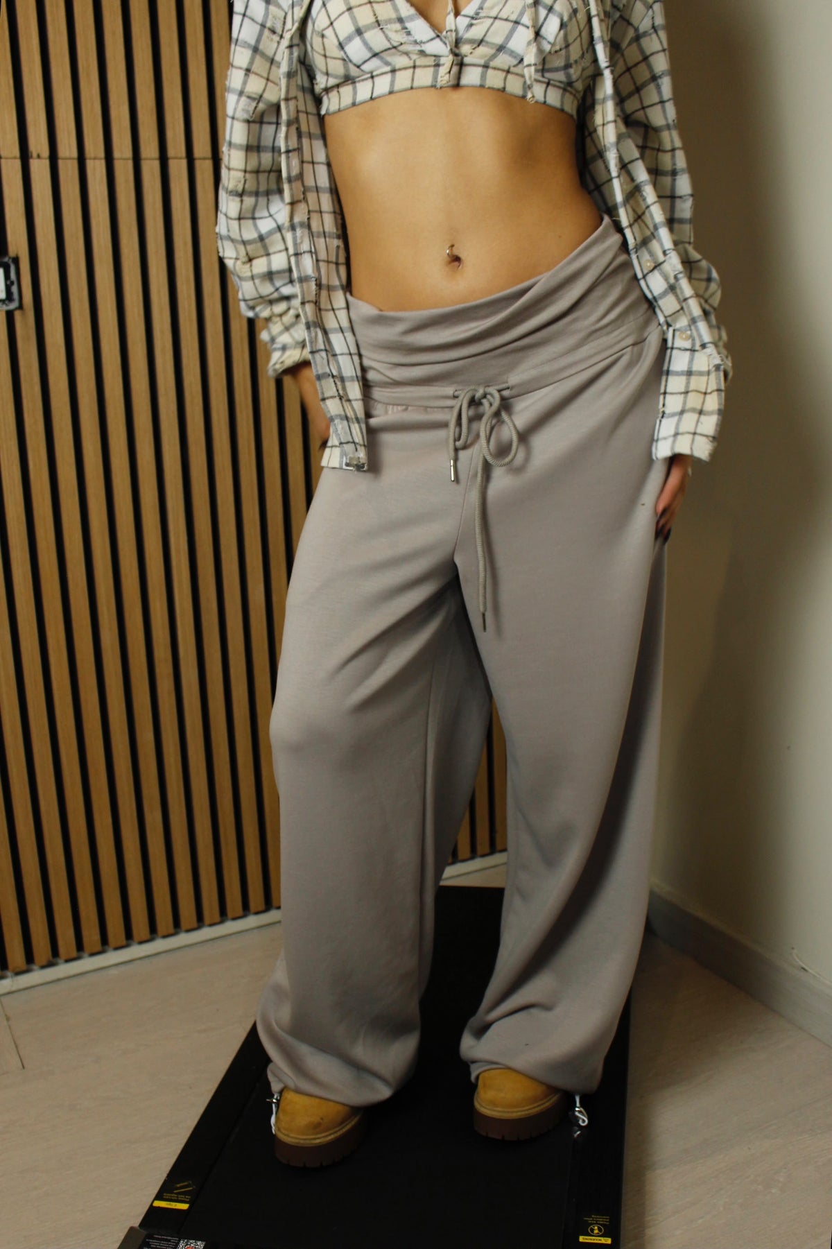 pantalone RISVOLTO tuta