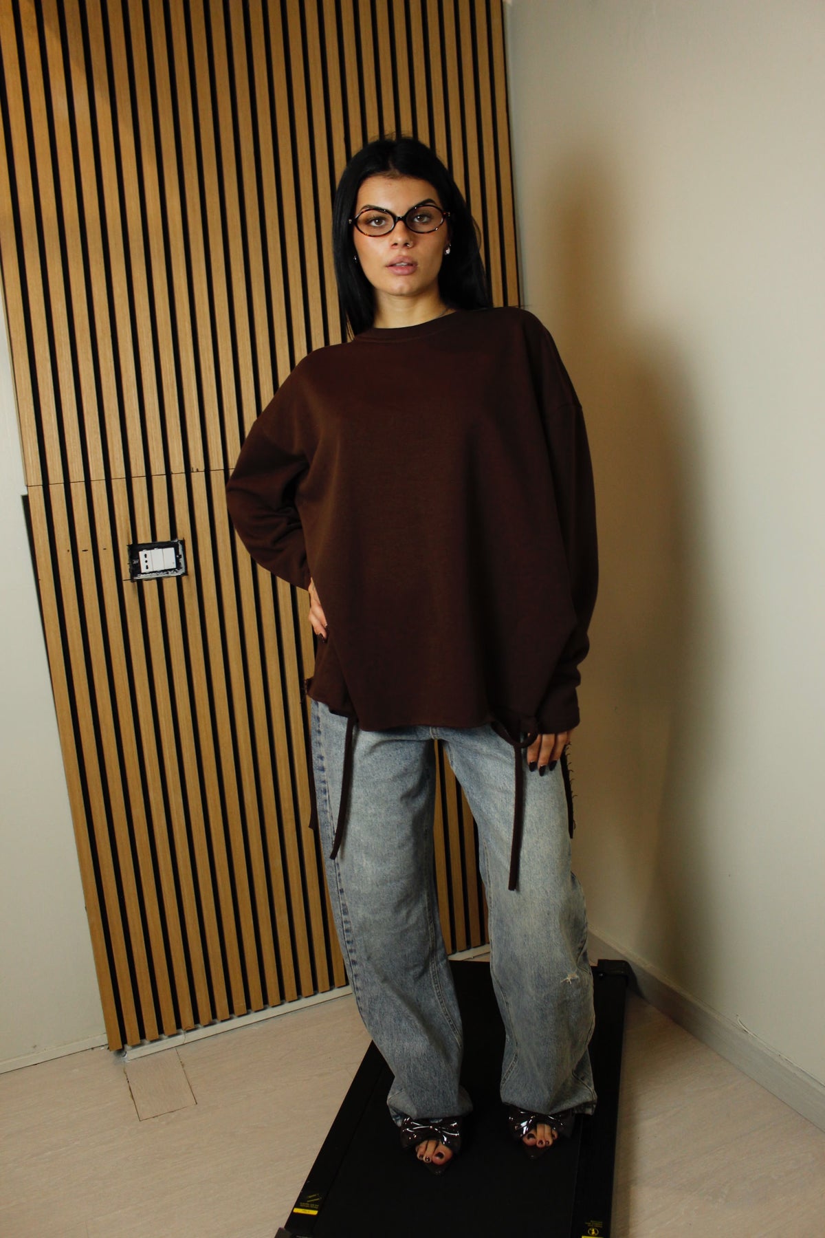 felpa LACES marrone