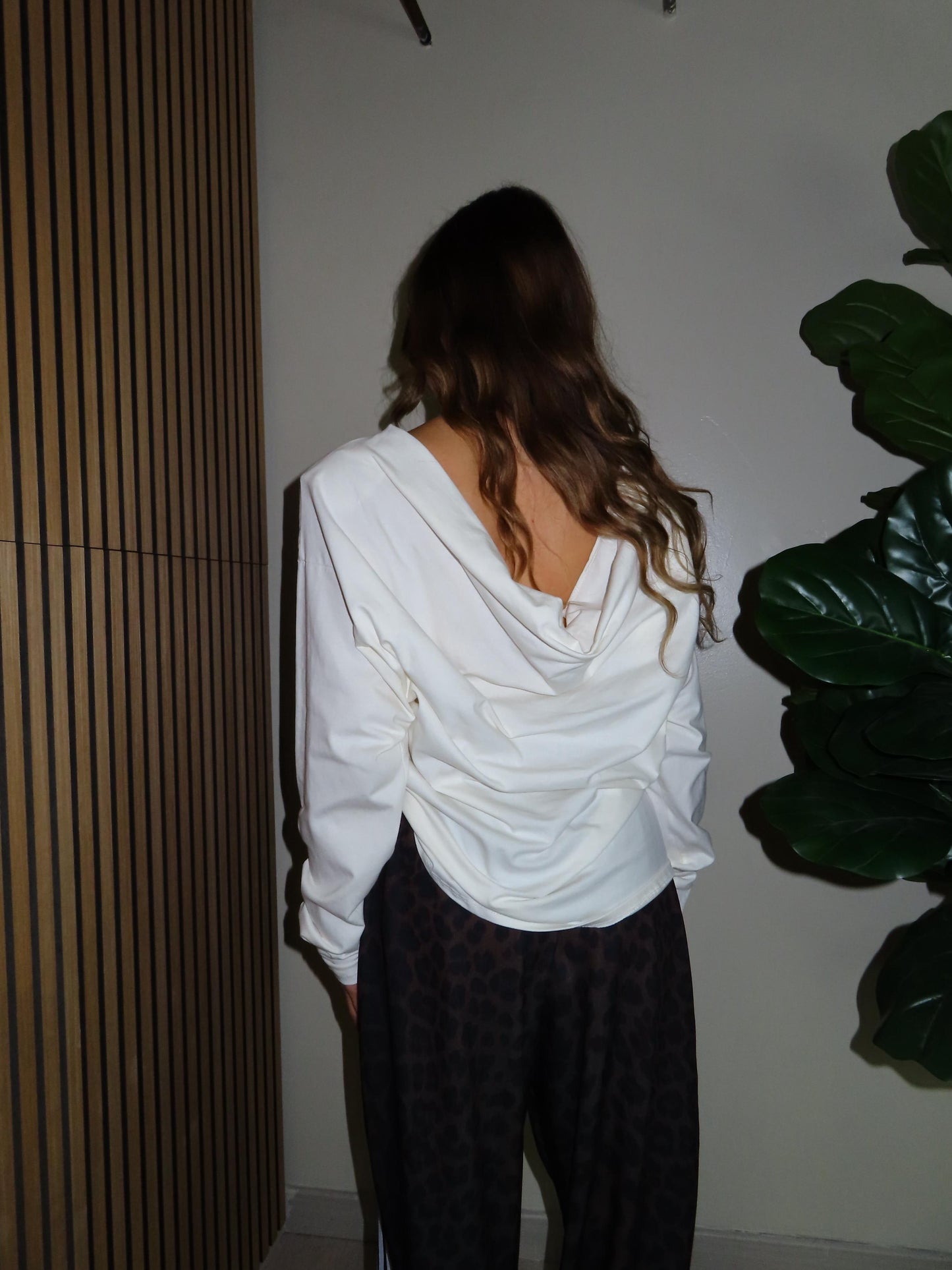 maglia over OPEN BACK