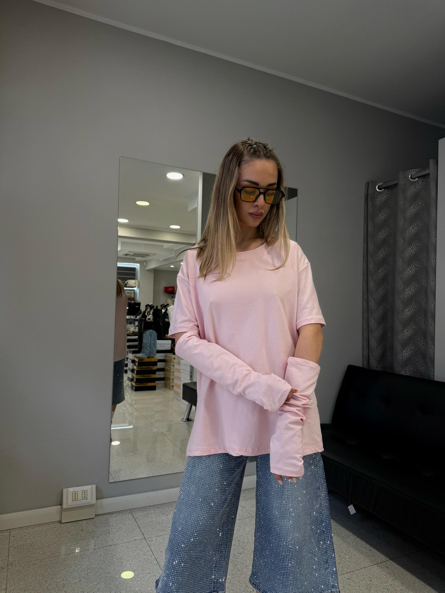t-shirt over rosa